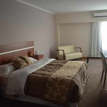 Colon Center Hotel Екстериор снимка
