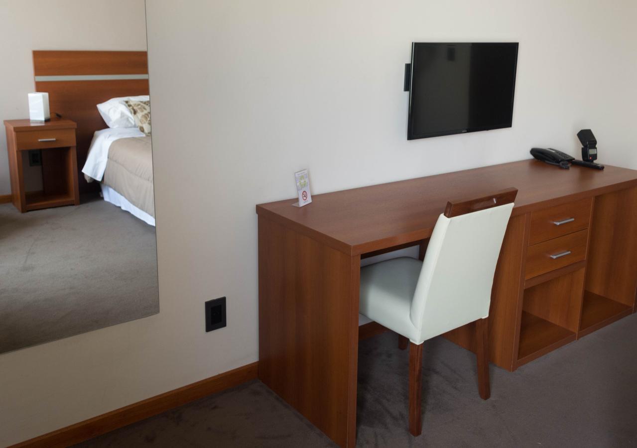 Colon Center Hotel Екстериор снимка