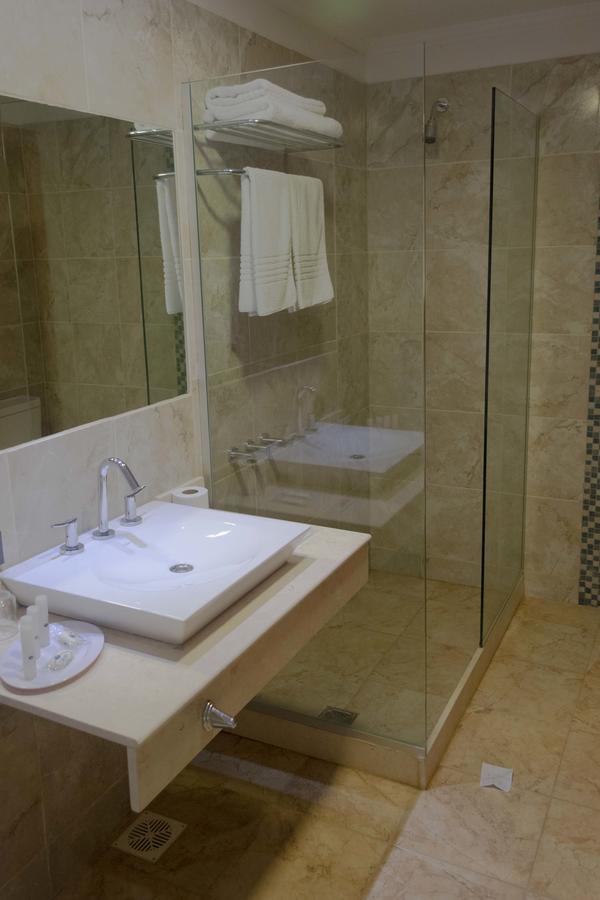 Colon Center Hotel Екстериор снимка