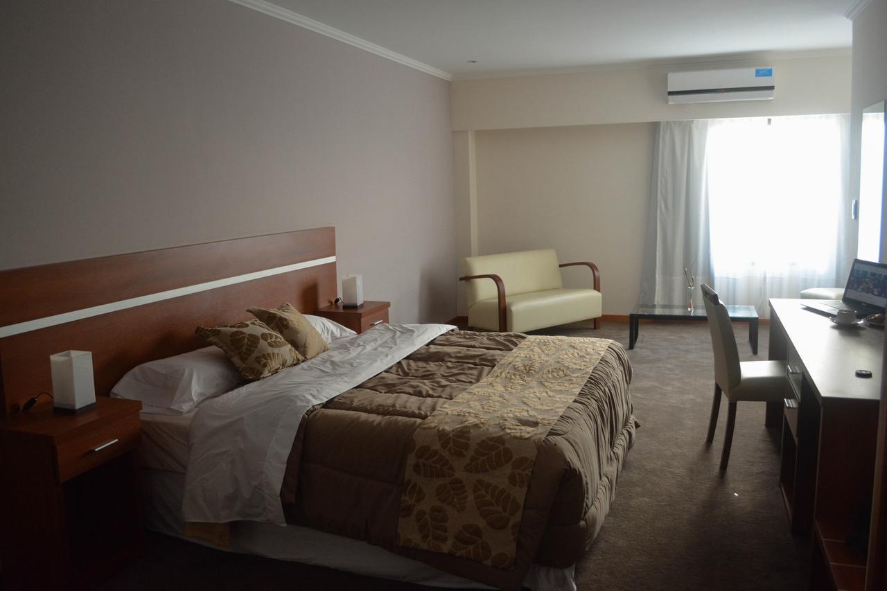Colon Center Hotel Екстериор снимка